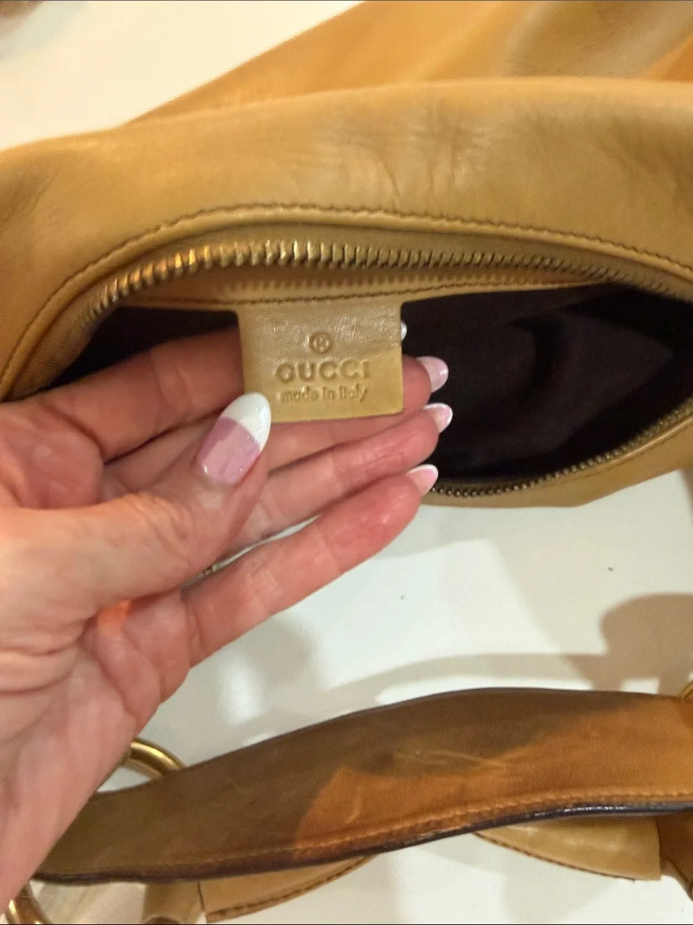 GUCCI-Tom Ford Hobo Shoulder Bag - Deep mustard/tan color Leather ..